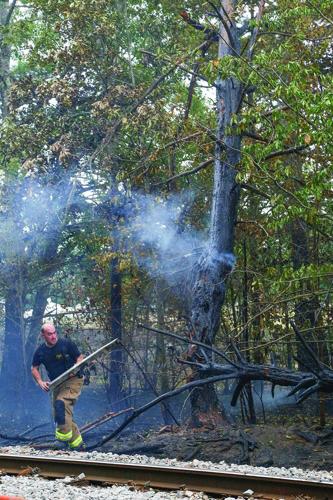 08-13-25 Holiday Inn-Brush Fire knocking down tree 2