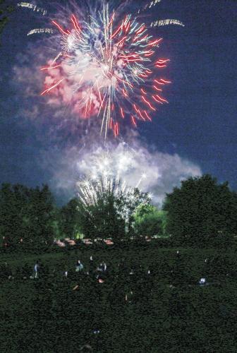 07-02-22 Jackson Fireworks vertical
