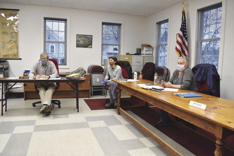 Tamworth selectmen April 30