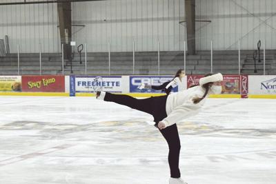 Mount Washington Valley Skating Club-Olivia Sandahl and Sativa Hoeflich