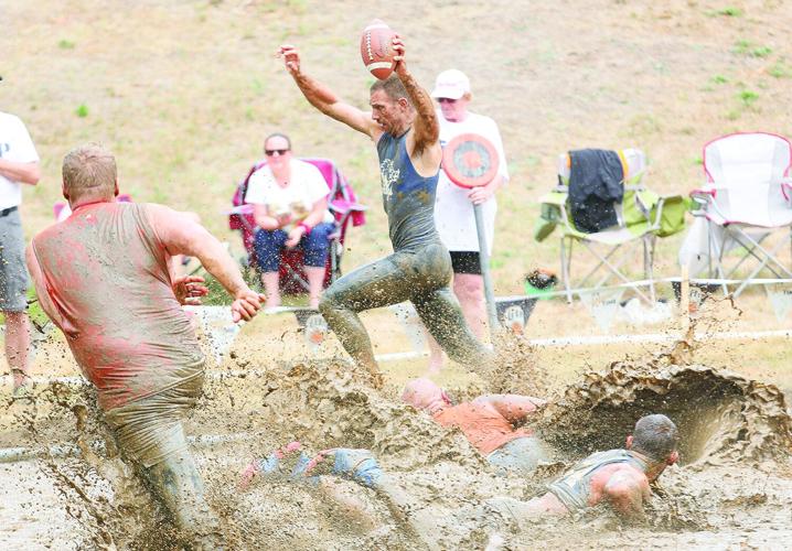 09-06-25 Mud Bowl hog run side