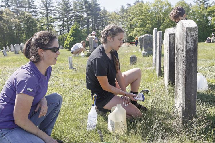 05-25-22 Cemetery Cleanup jess davis and student