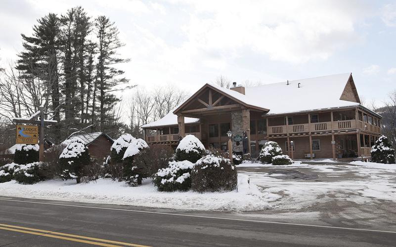 12-21-21 NE Inn-Tucks lodge