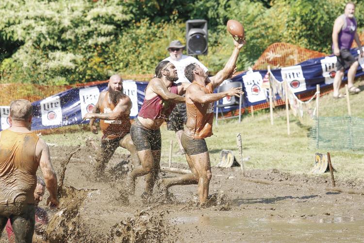 09-09-22 Mud Bowl reaching things and cats