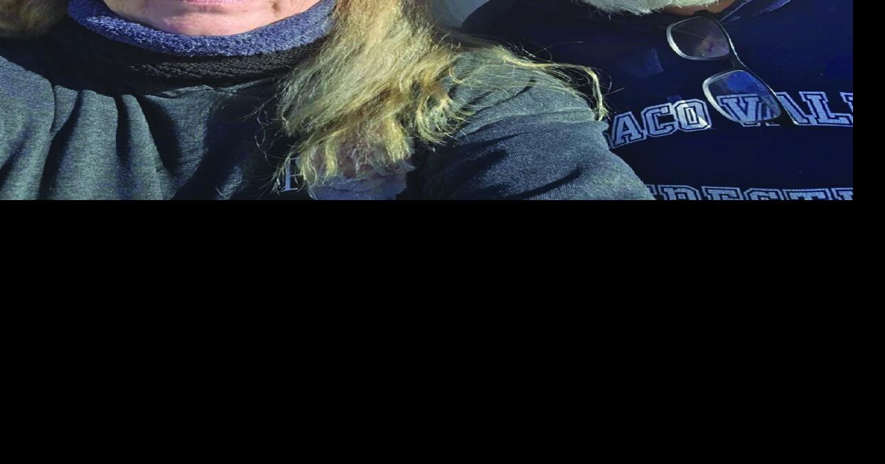 Brownfield volunteers set warming shelter for area residents