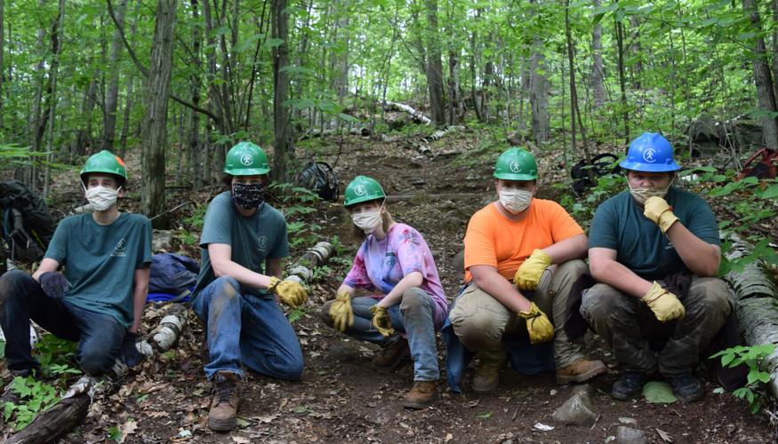 BHS JAG students work with AMC to improve Mt. Jasper Trail