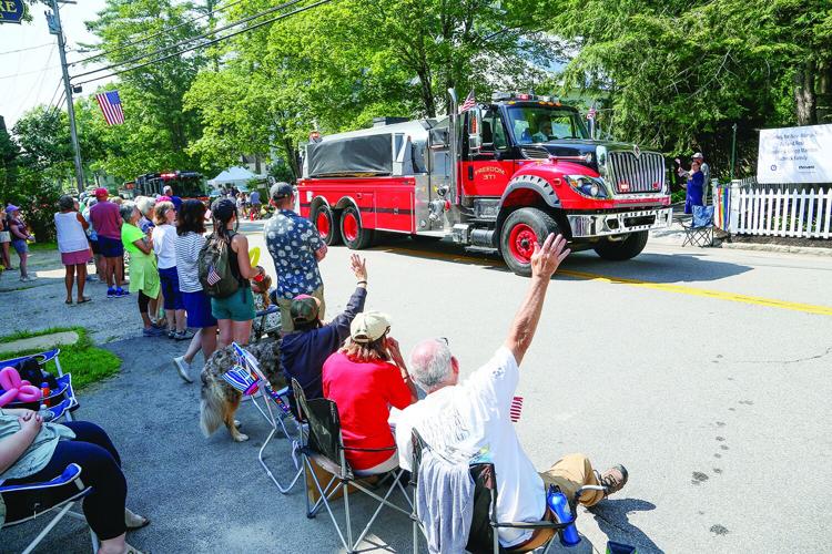 07-26-25 Freedom OHW Parade fire waving
