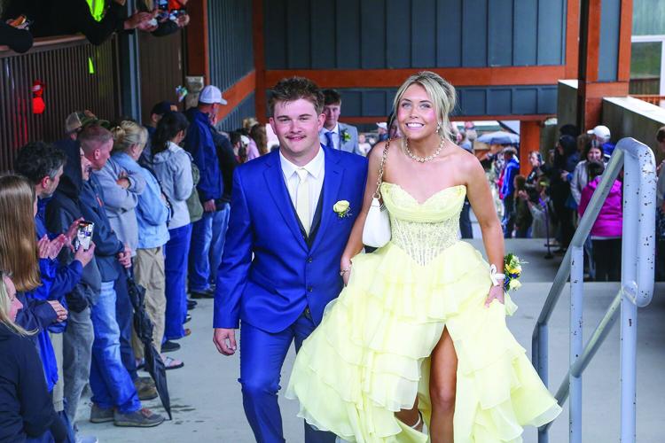 05-09-26 KHS Prom medium gorham