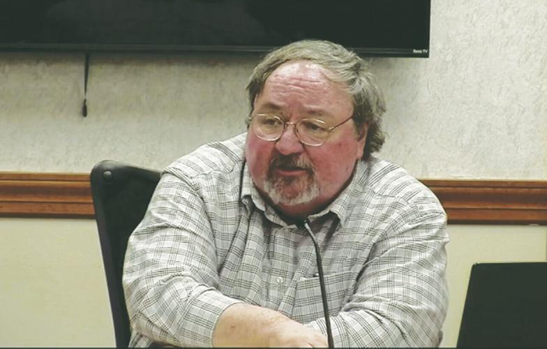 Town Manager Tom Holmes 12522
