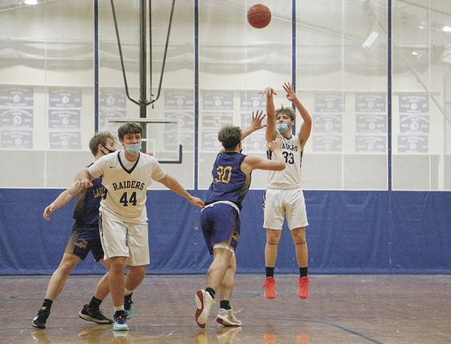 01-11-22 FA MBB three pointer