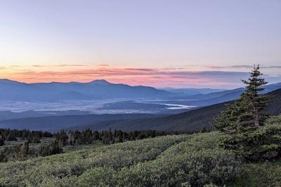 A pilot program to distribute waste bags to hikers on Mount Elbert in Colorado successfully cut down the amount of human waste on the massive mountain.  Shari Edelson, CC BY-ND