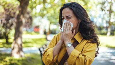 Start preparing for spring allergy season with these expert tips