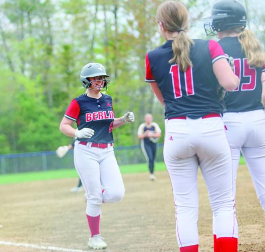 05-08-25 KHS SB berlin 6 home run smile