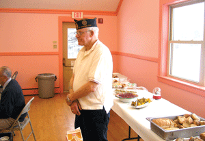 Pandora gets ready to serve up his 30th — and last — community Christmas dinner