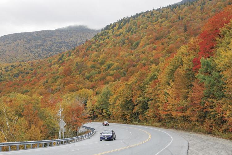 10-05-22 Pinkham Notch Foliage widest curve