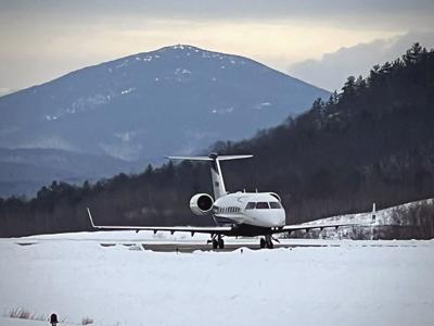 Eastern slope regional airport jet