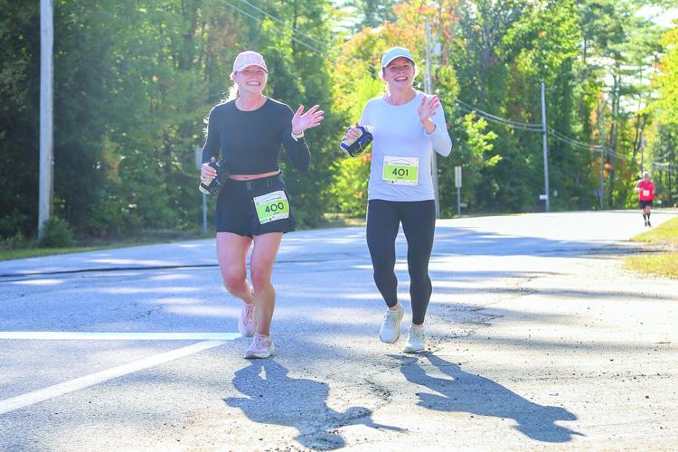 09-21-25 North Conway HalfM-5K twins wave