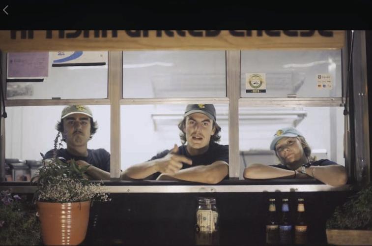 Cheese Louise rap screen shot