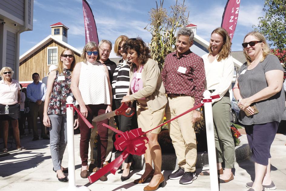 Barsamian: Streetside project celebrates shopping, art and community