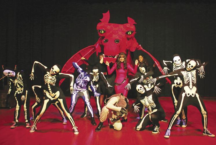 6-16-2022 Shrek-Dragon, Donkey and Skeletons