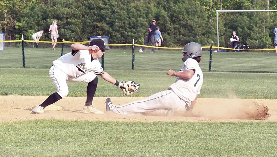KHS Baseball - Sawyer Hussey tag at second