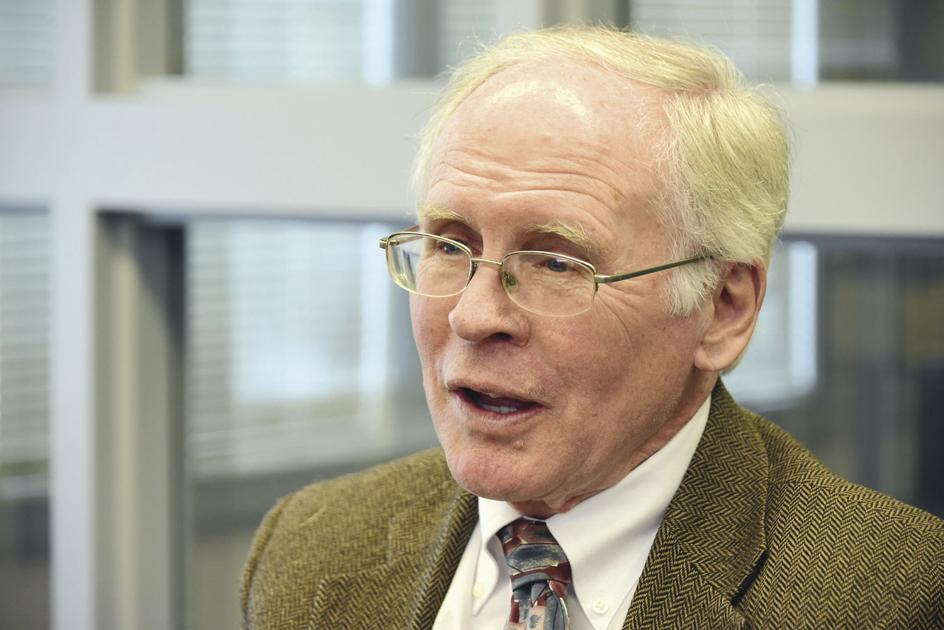 Newly minted executive councilor swings through Conway