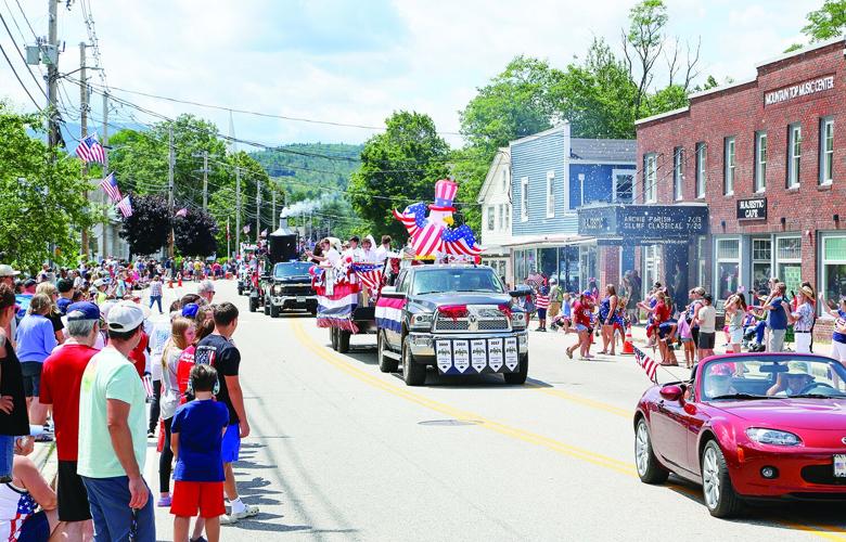 07-04-25 Fourth Parade conway wide best