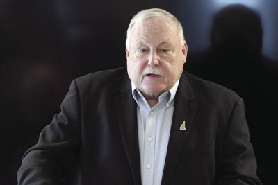 Gene Chandler seeks selectmen's seat