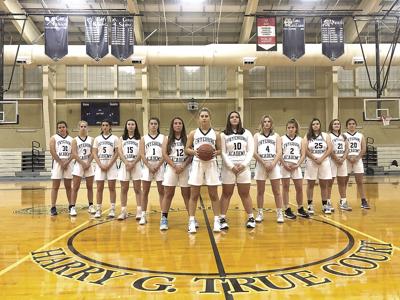 FA Girls Hoop - 2021-22 team