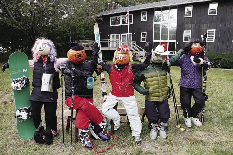 10-05-21 Pumpkins schussers wide