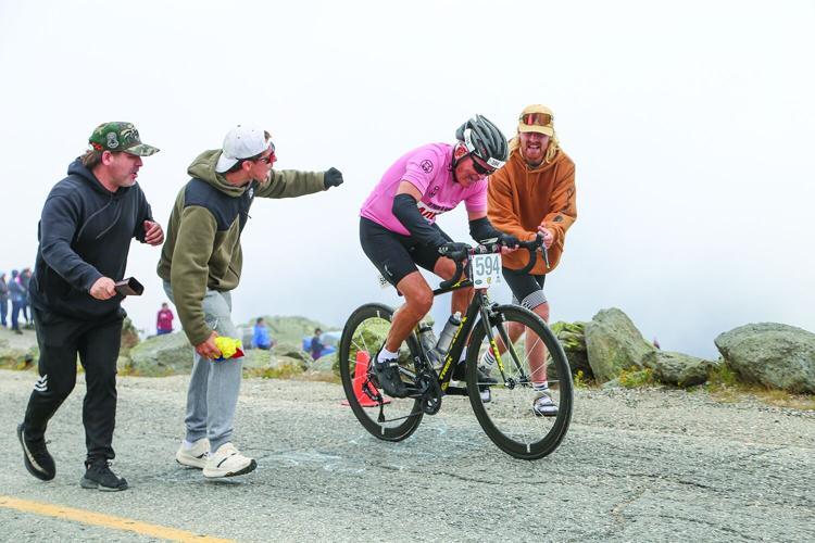 08-15-26 Bicycle Hillclimb cheer to finish