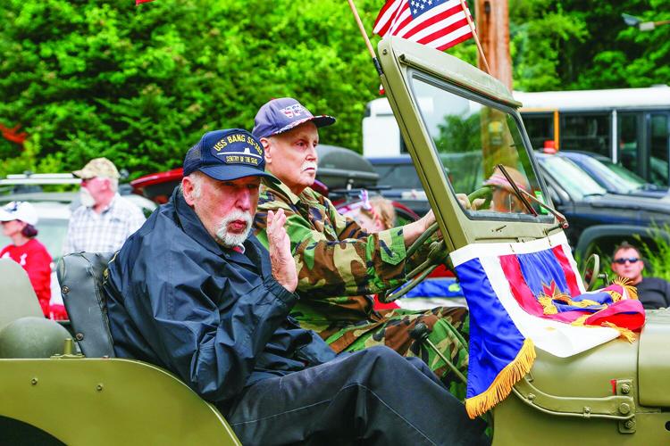 07-04-25 Fourth Parade bartlett vets in jeep
