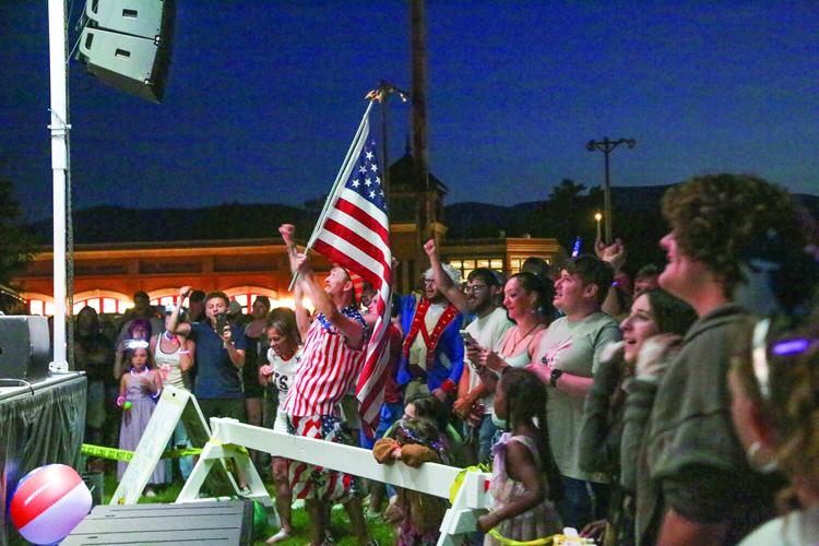 07-04-26 Fourth NoCo crowd cheer