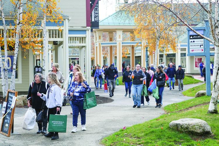 11-08-25 Bring a Friend shoppers semi-wide