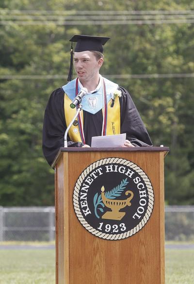 06-10-23 KHS Graduation speaker stearns