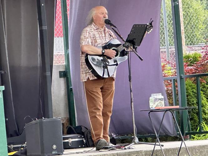 Tim Dion and Gorham Farmers' Market vendors