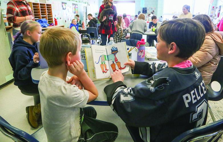 03-06-26 Buddy Reading Conway-Pine Tree medium behind