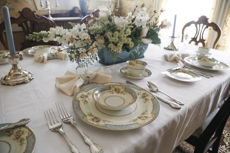 04-25-22 Rosewood place setting horizontal