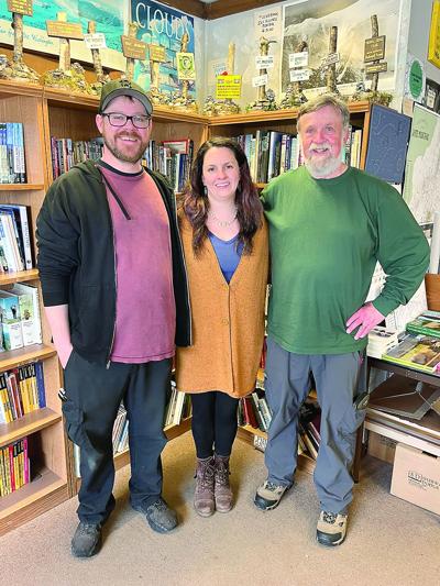 Hiking - Mountain Wanderer Map and Book store owners