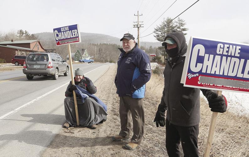03-08-22 Voting bartlett chandler crowd