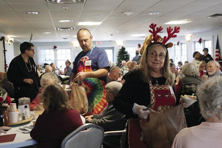 12-14-22 Gibson Christmas looking