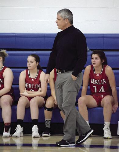 Berlin girls hoop - Don Picard gets 300th win