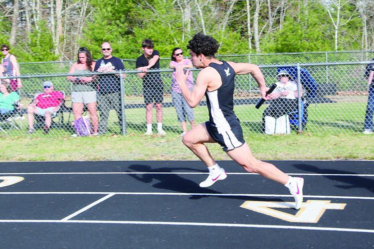 04-29-25 KHS Track 4x100 boys sprint