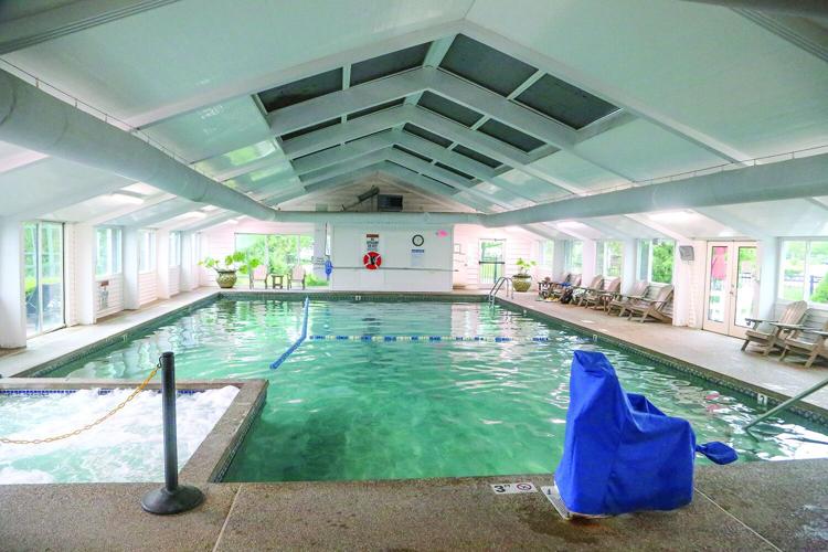 06-18-26 Eastern Slope Inn pool 2