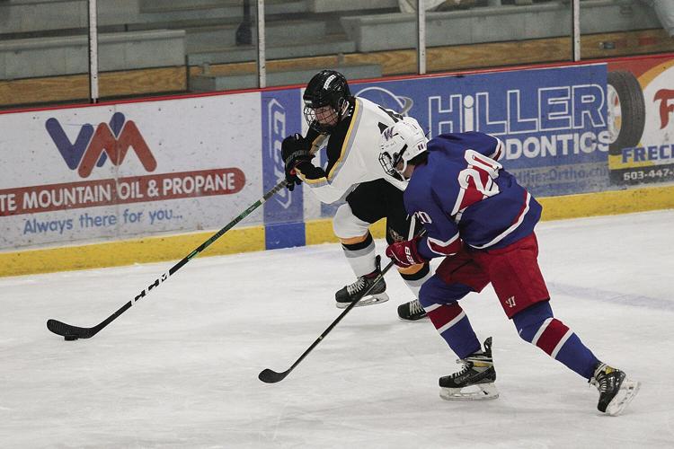 12-07-22 KHS Hockey murphy side