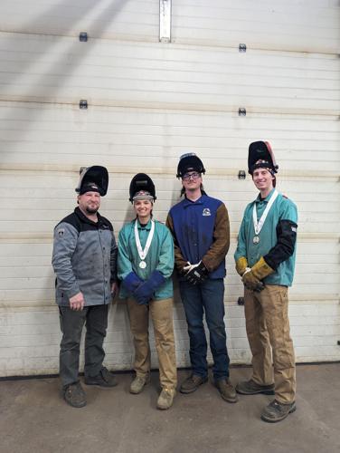 Berlin students come in second in team event