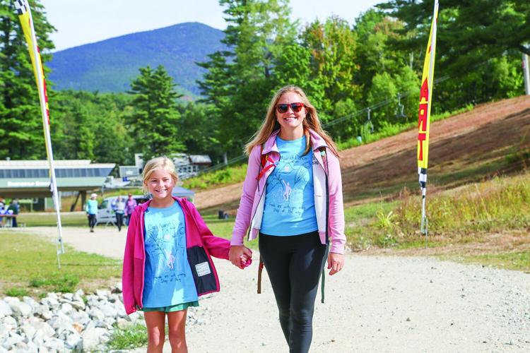 09-13-25 Jens Friends Climb mom and daughter