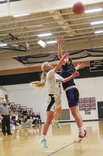 01-13-23 KHS WBB mclellan jump