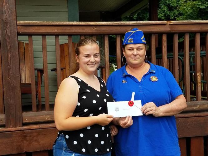 VFW Auxiliary awards a scholarship to two Berlin High School students