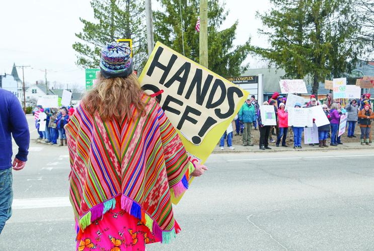 04-05-25 Hands Off Protest crossing behind